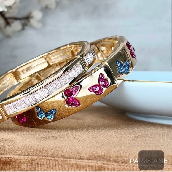 Park Lane Jewelry - Park Lane “Lush” Bracelet! BNIB!!